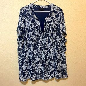 Lane Bryant Navy Floral Peplum Blouse 26